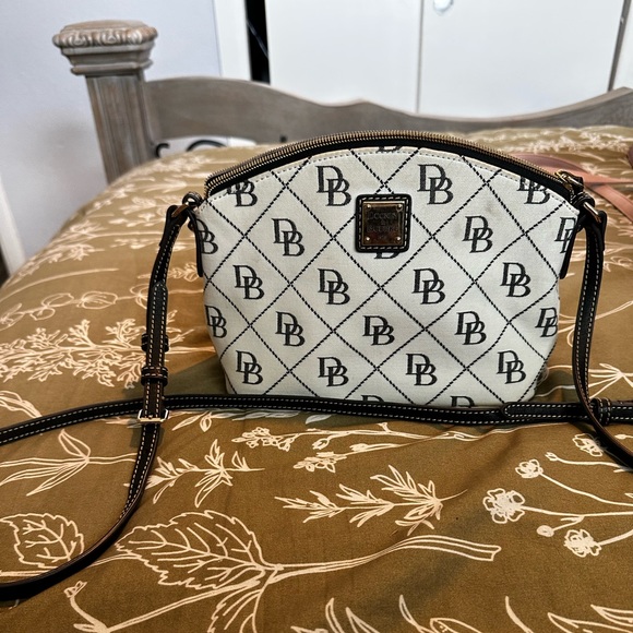 Dooney & Bourke Domed Crossbody - Picture 1 of 2